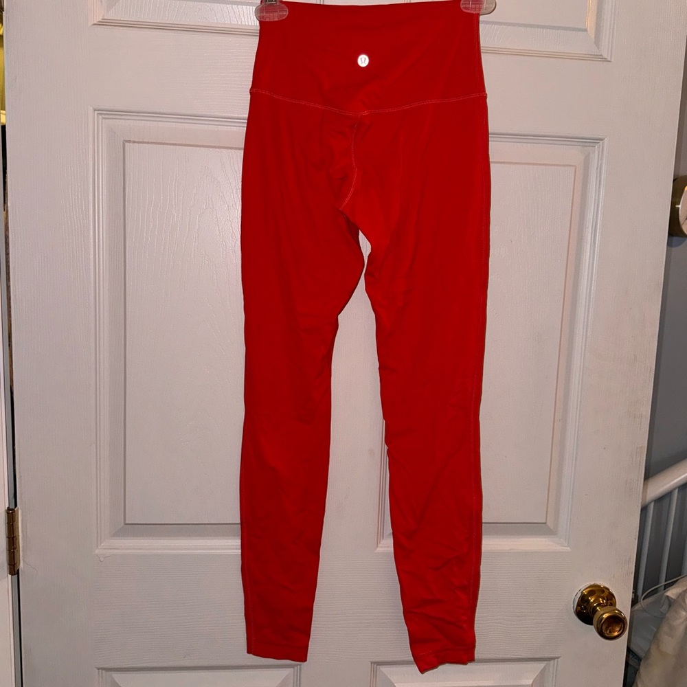 Lululemon red legging